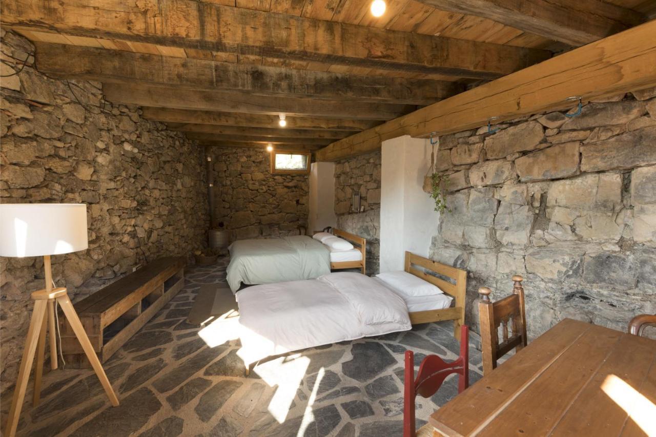 Hostel Mas Rural El Negre Ogassa Zewnętrze zdjęcie