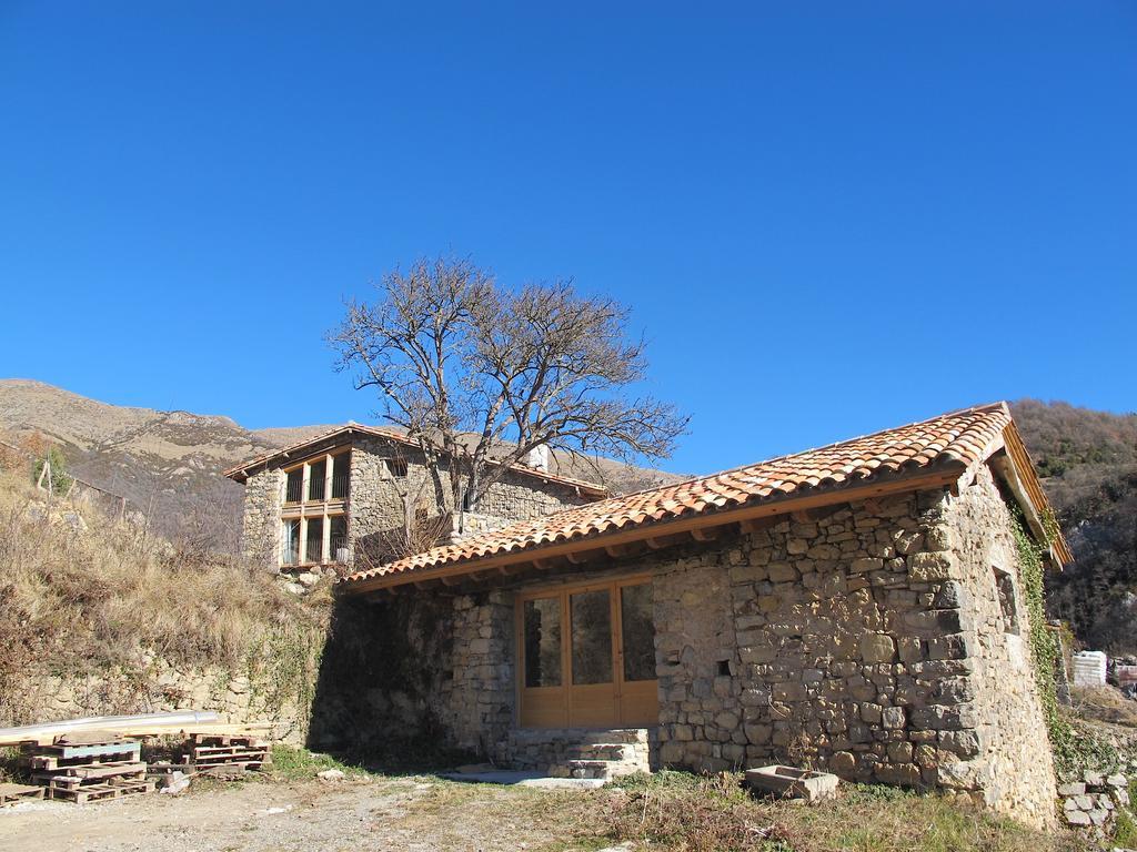 Hostel Mas Rural El Negre Ogassa Zewnętrze zdjęcie